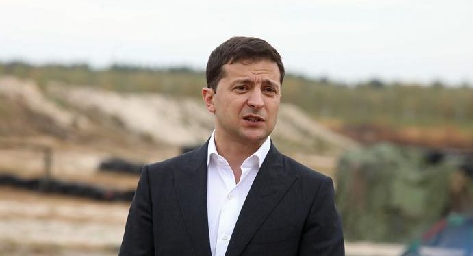 Зеленский пообещал шахтерам решить их проблемы: "Езжайте домой к своим семьям..."