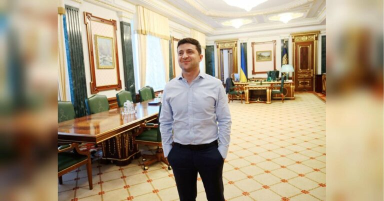 Зеленский переехал жить на дачу: президент неожиданно продал дом - today.ua