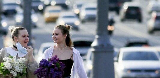 Карантин ослабили в одной из курортных областей: заболеваемость пошла на спад  - today.ua