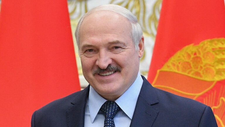 Лукашенко заявил о победе над коронавирусом: как выстояла Беларусь без карантина      - today.ua