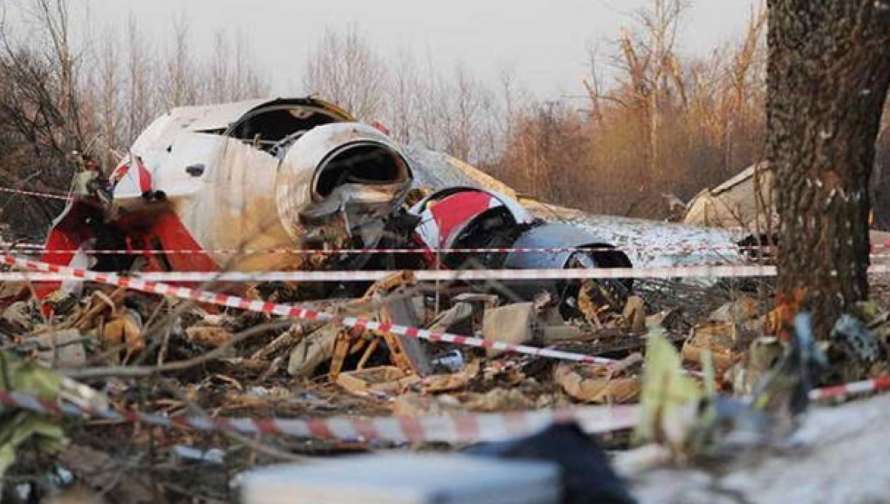 Главные события в мире 31 июля: Польша обвиняет в аварии самолета Качиньского Россию, а США продолжают исследования по программе НЛО