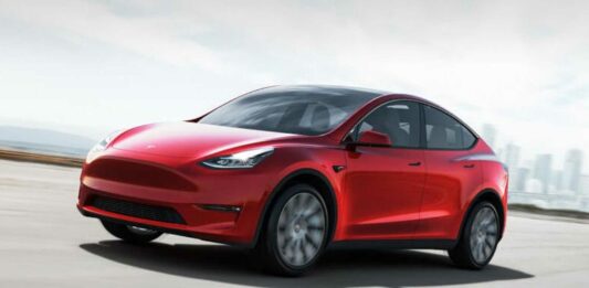 Tesla продає новий електромобіль всього за $4500 - today.ua