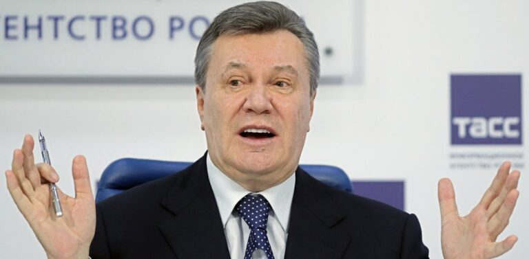 На аукцион в Беларуси выставили банковские документы Януковича: деньги просят немалые - today.ua