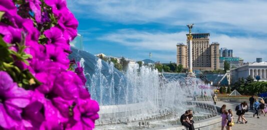 Дощі з грозами і невгамовна спека: синоптики оновили прогноз погоди на День незалежності - today.ua