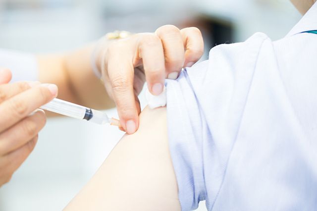 В Україні очікується чотири види грипу: що відомо про вакцини