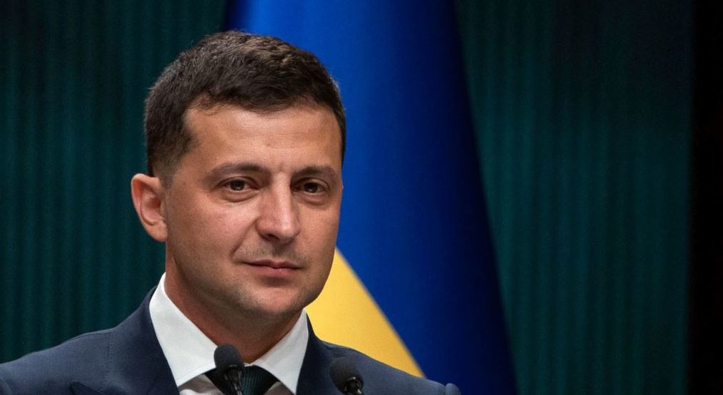 "Нам совсем не безразлично, что там происходит": Зеленский отреагировал на выборы и кровавые митинги  в Беларуси