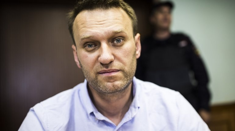 У Кремлі прокоментували отруєння Навального: “Версія про замах - порожній шум“ - today.ua