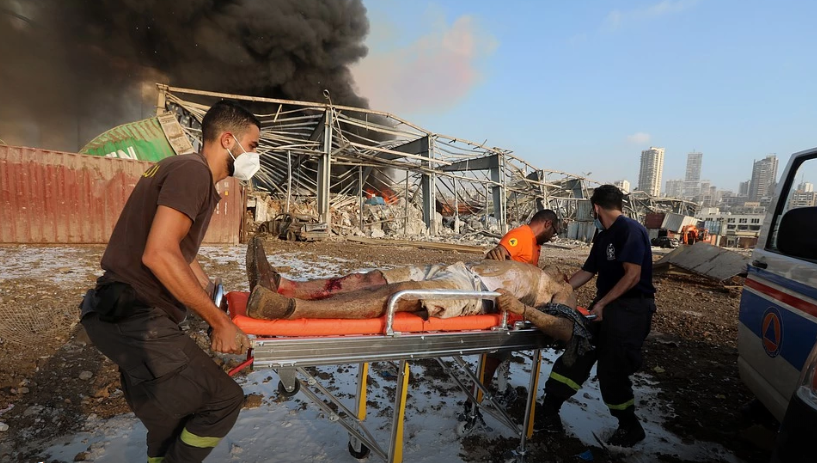 Взрыв в Бейруте: количество жертв выросло, власти хотят ввести ЧП - последние подробности трагедии 