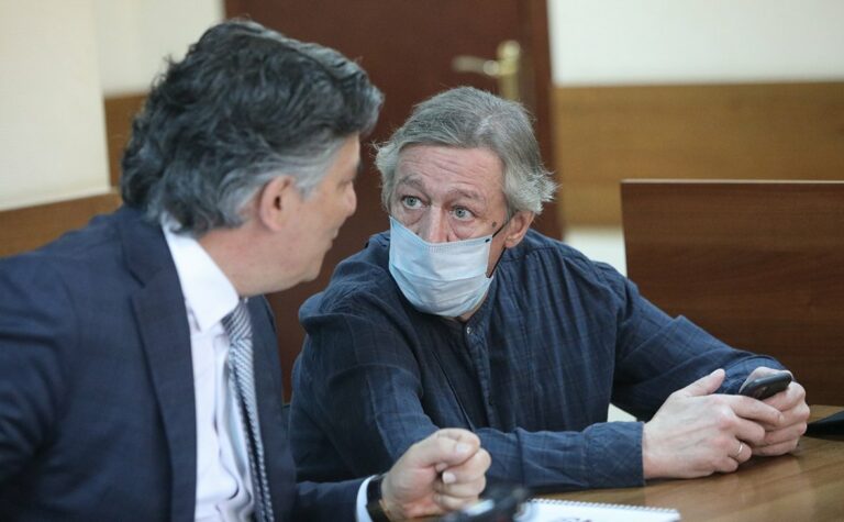 Ефремов может не сесть в тюрьму: у суда нет прямых доказательств, что смертельное ДТП – его рук дело - today.ua