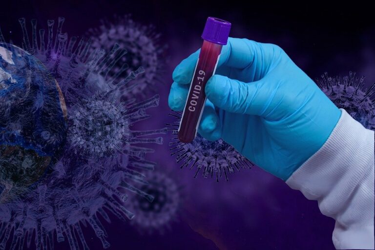 В Африке обнаружен новый штамм коронавируса: из-за опасной мутации ВОЗ собралась на чрезвычайный совет - today.ua