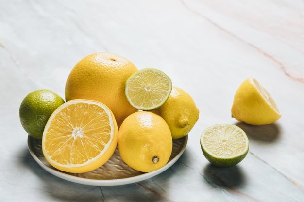 Лимони допоможуть знизити тиск: надійний захист при гіпертонії та атеросклерозі