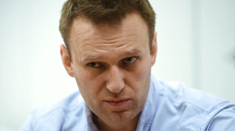 Отруєння Навального: з якими наслідками зіткнеться російський опозиціонер після одужання - today.ua