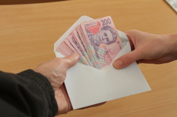Почти половине украинцев пенсия в 60 лет “не светит“: им придется работать до смерти