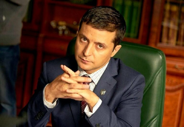 Зеленский отказался уходить в отставку: петиция политтехнолога Порошенко останется без внимания - today.ua