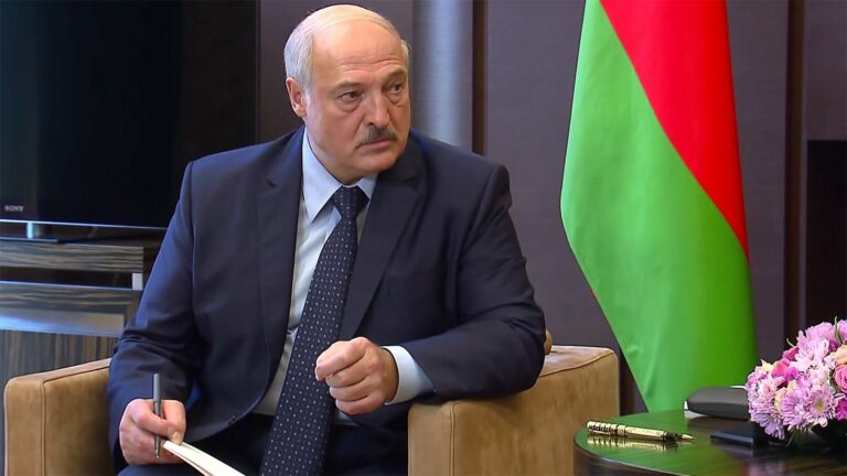 Лукашенко обурив світ першим рішенням після інавгурації: «Пару пострілів - і всі протверезіють» - today.ua