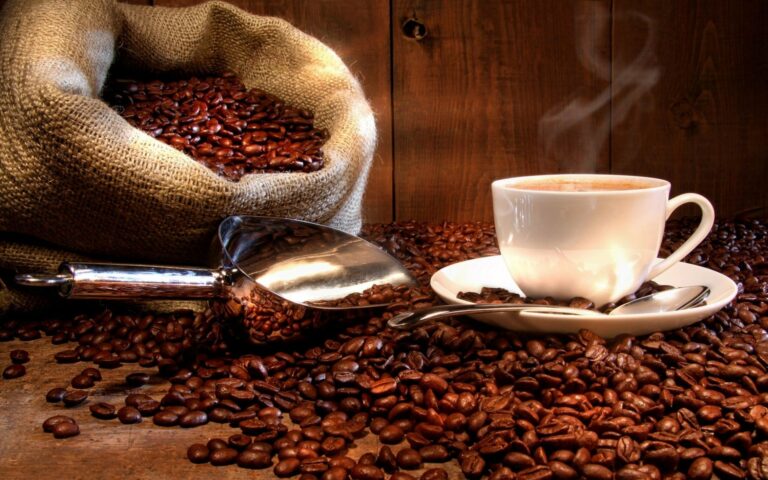 Как щепотка соли меняет вкус и свойства кофе: сварите ароматный напиток по новому рецепту - today.ua