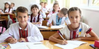 Местные выборы проведут, а потом закроют школы: стали известны планы правительства Украины - today.ua