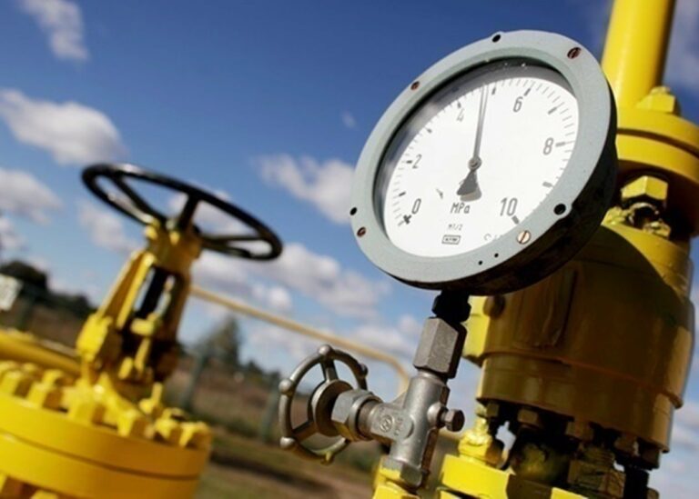 Прорив газопроводу високого тиску під Києвом: подробиці з місця подій - today.ua