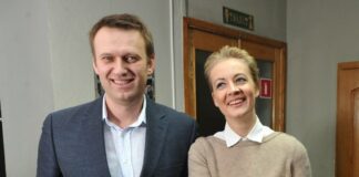 Навальний відчував присутність дружини навіть у комі: “Вона приходить і стає головною“ - today.ua