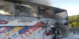 На трасі Київ-Одеса загорівся автобус з 20 людьми: подробиці інциденту - today.ua