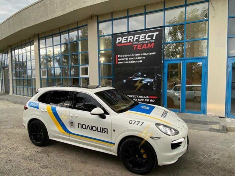 Украинская полиция пересела на Porsche? - today.ua
