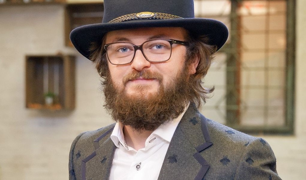 Пограбування DZIDZIO: артиста жорстоко побили біля власного офісу - перші подробиці