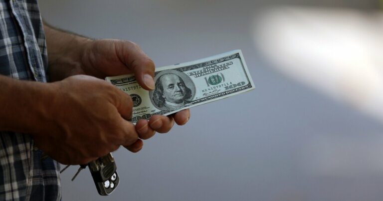 Курс доллара в Украине стал рекордным за последние 1,5 года: сколько стоит валюта   - today.ua