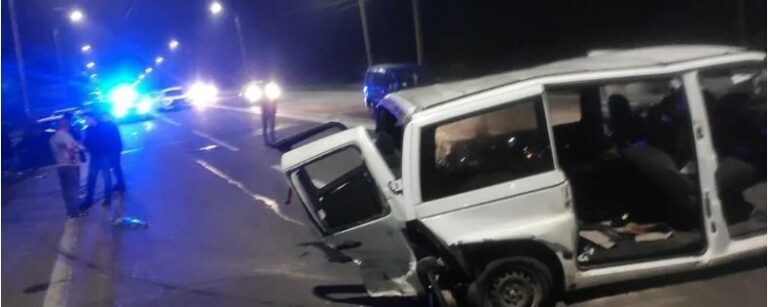 ДТП на Волині: Mercedes протаранив мікроавтобус з людьми - вижили не всі - today.ua