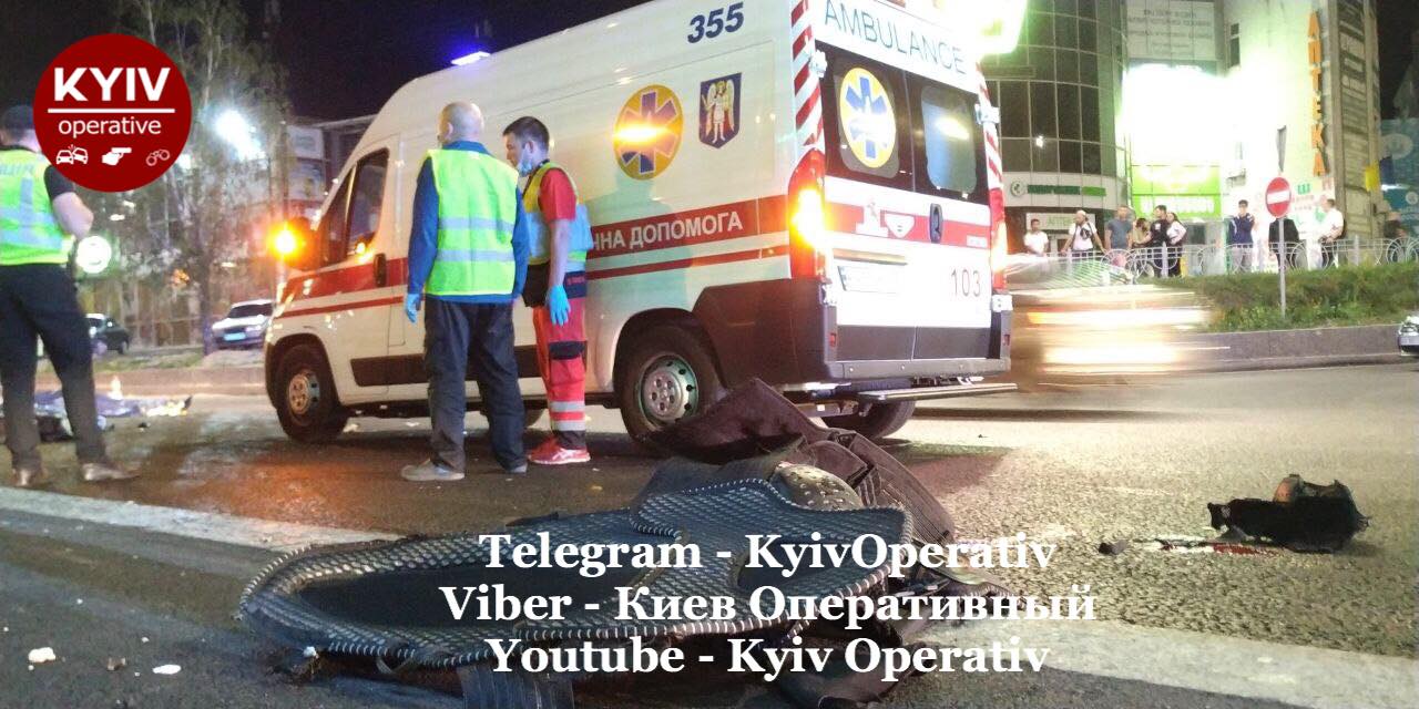 ДТП с мотоциклом и пешеходом в Киеве: три смерти на столичной трассе