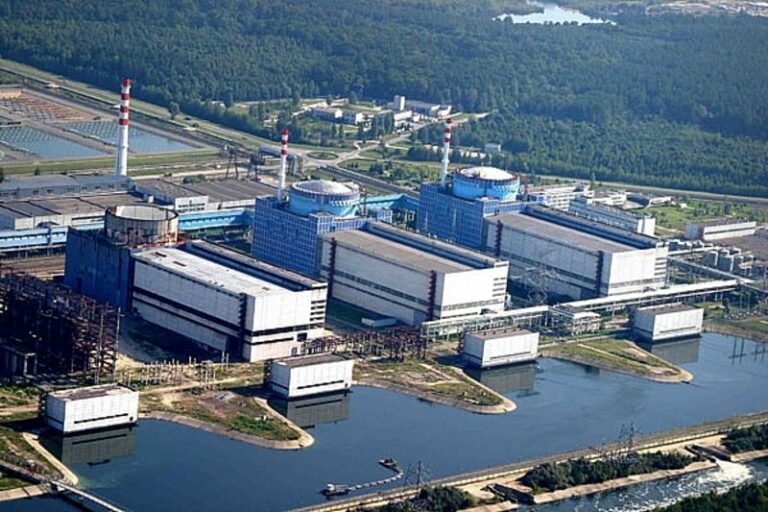 На фоне масштабных повреждений электростанций Энергоатом заявил о покупке российских реакторов для Хмельницкой АЭС - today.ua