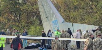 Катастрофа літака під Харковом: пілот доповів на землю про неполадки в двигуні, але був впевнений, що посадить літак - today.ua