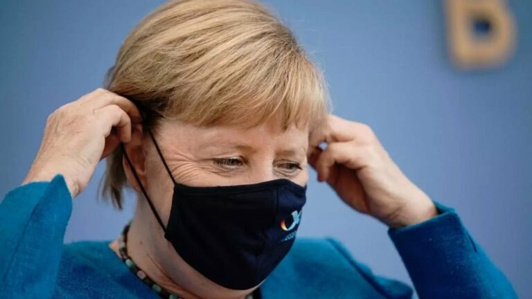Секретный визит Ангелы Меркель в клинику к Навальному: что хотела узнать канцлер Германии - today.ua