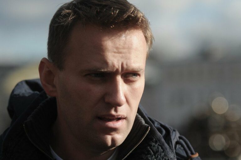 Российский оппозиционер Алексей Навальный вышел из комы: теперь он расскажет все - today.ua