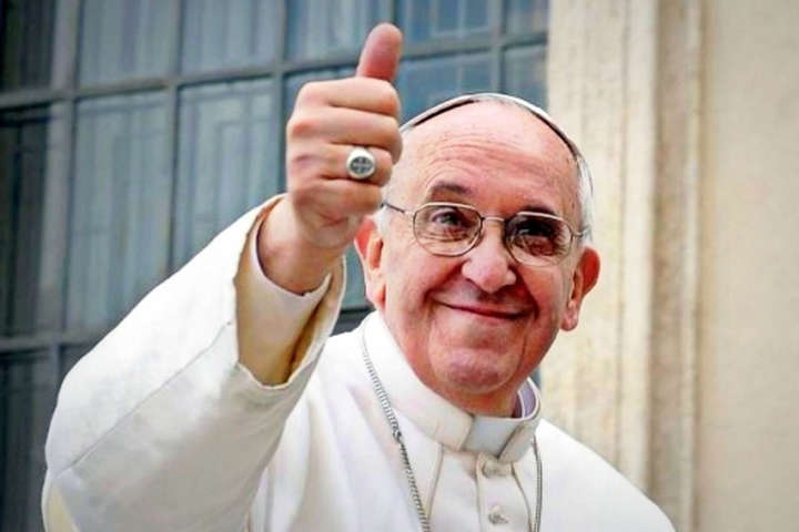 Папа Римський висловився на користь сексу і сказав, що любов переможе коронавірус