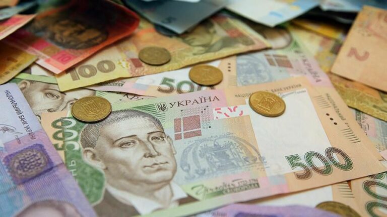Пенсии по 100 тысяч гривен: названа особая категория украинцев, которая получает максимальные выплаты - today.ua