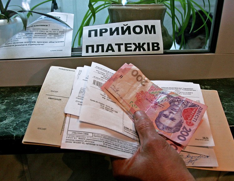 С октября украинцев ждут заоблачные тарифы: вырастет стоимость почти на все - today.ua