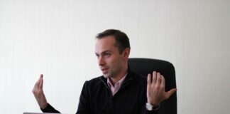 Рокер уже був - тепер поштар: топ-менеджером “Укрзалізниці“ буде заступник гендиректора “Укрпошти“ - today.ua