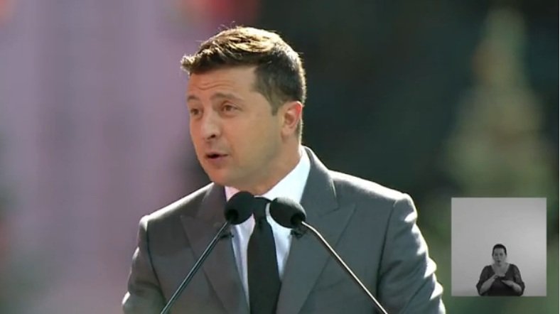 Зеленский рассказал о роли приезжих в жизни Киева:  Неважно, родился ли ты на Подоле или же приехал покорять столицу из Кривого Рога - today.ua