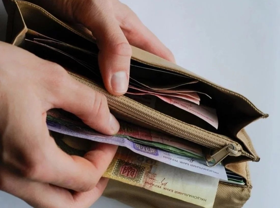 Мінімальна зарплата в Україні за рік виросте двічі