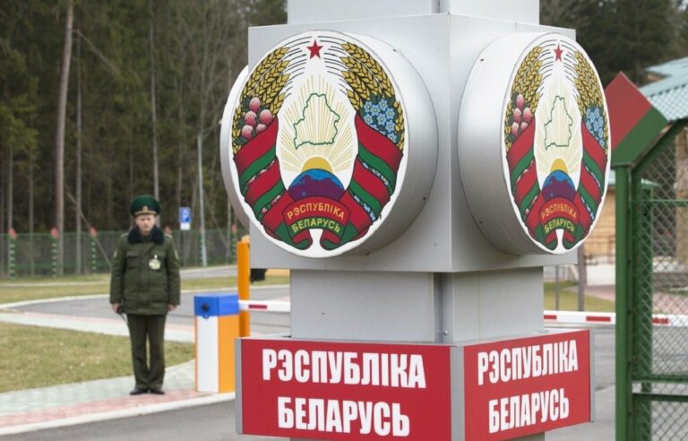 Білорусь заборонила в'їзд українцям на територію країни: що відбувається на кордоні - today.ua