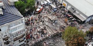 У Туреччині потужний землетрус і цунамі зруйнували будинки в курортному місті: є загиблі і поранені - today.ua