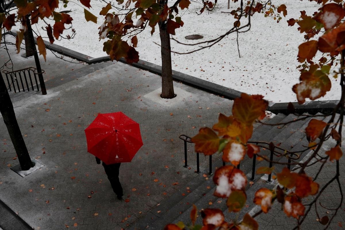 Прогноз погоды на ноябрь 2020 от народного синоптика Владимира Деркача: дожди, бабье лето и снег - today.ua
