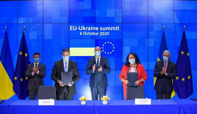 Зеленский договорился в Брюсселе про еще один безвиз для Украины: «Позитивный сигнал от ЕС» - today.ua