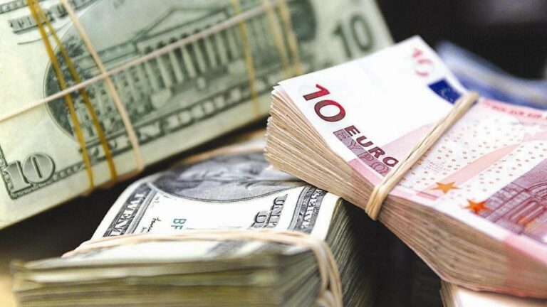 Доллар в Украине дорожает, а евро упал в цене: НБУ поразил новым курсом после выходных    - today.ua