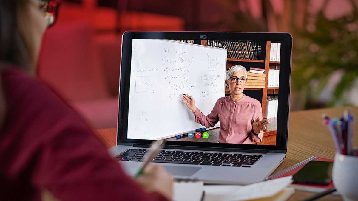 Чи підуть діти у школу в листопаді: в МОН розповіли про подальші плани уряду - today.ua