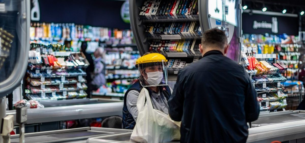 В АТБ пожаловались, что покупатели стали заходить к ним реже