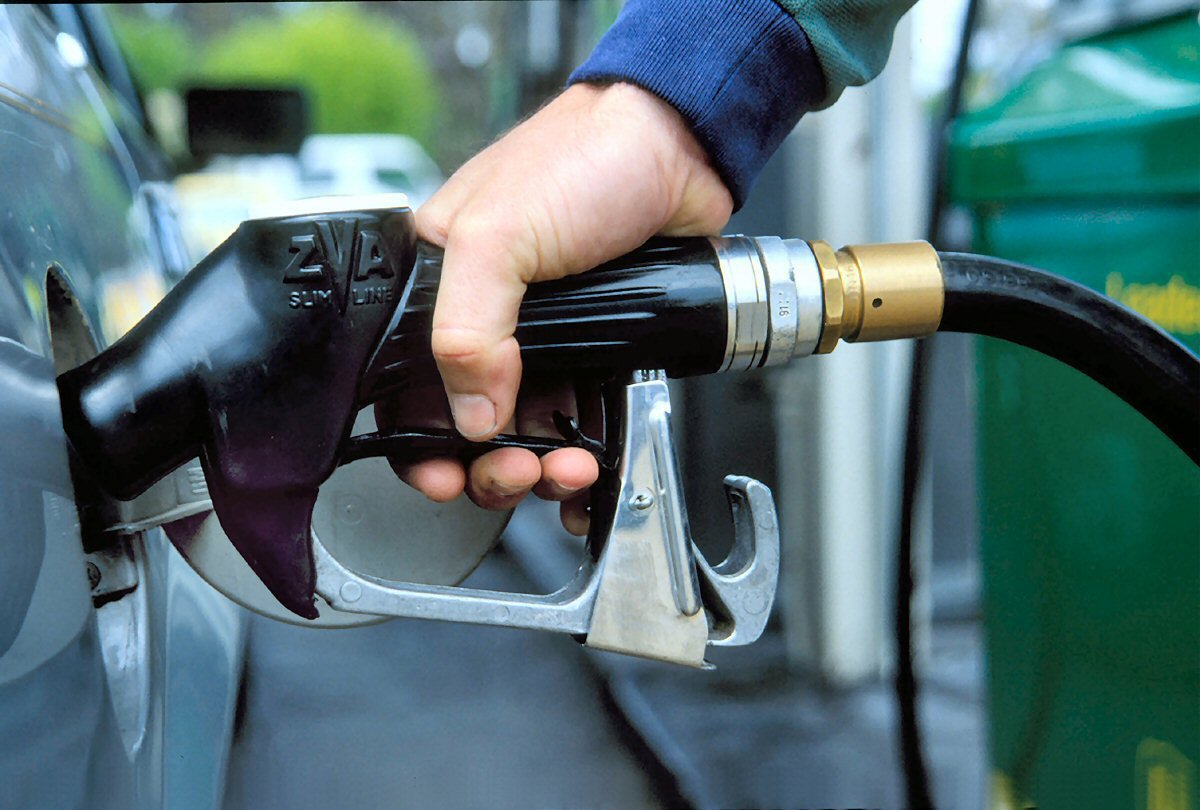 Украинцев предупредили про новую аферу с бензином