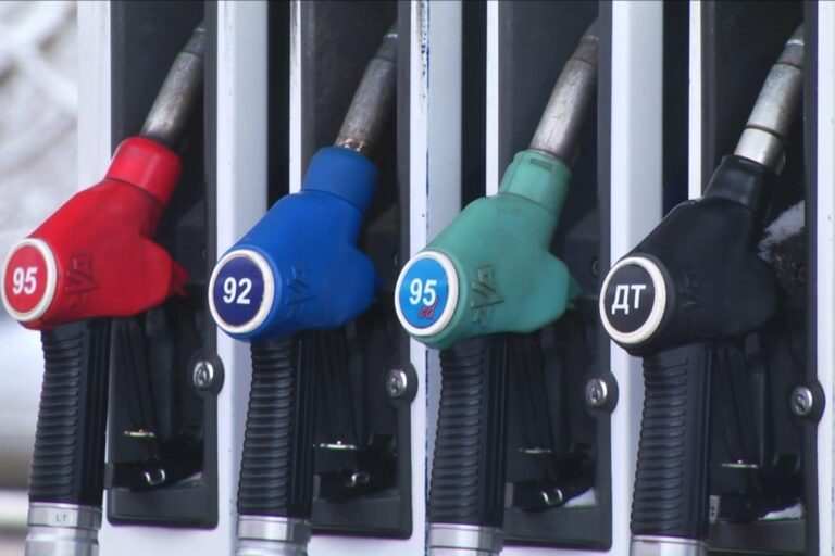 Эксперты рассказали, какие сетевые АЗС продают некачественный бензин - today.ua