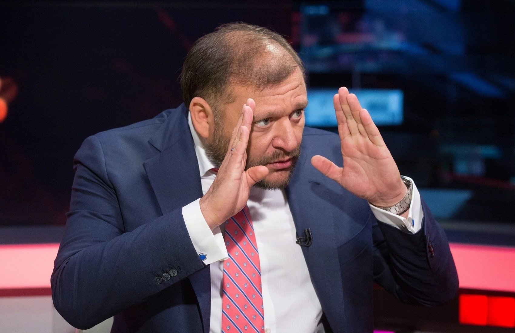 Добкін розкритикував команду Зеленського: "Вони його не бояться і не слухають"