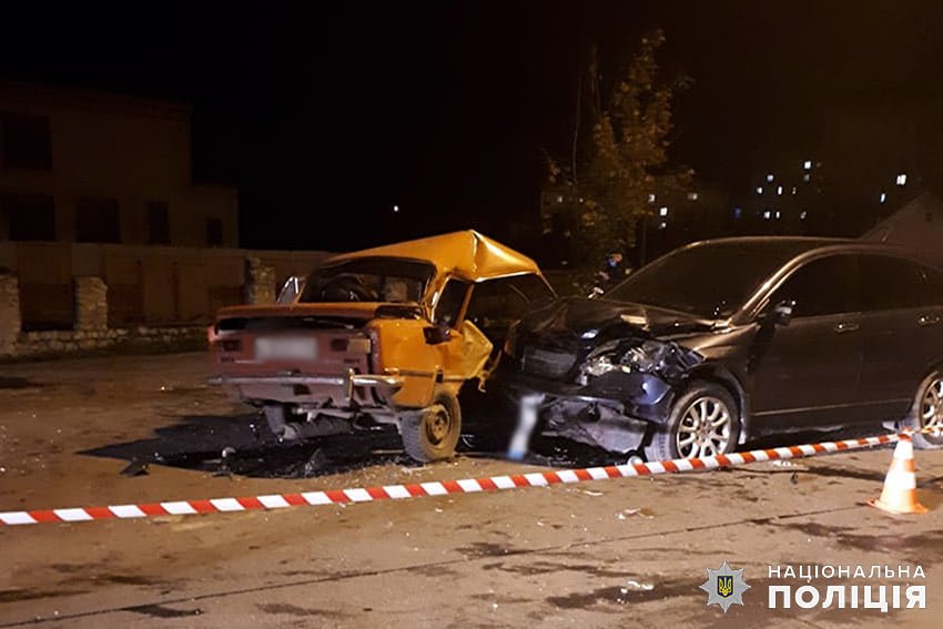 В Хмельницкой области в ДТП с грузовиком погибла семья: подробности жуткой аварии